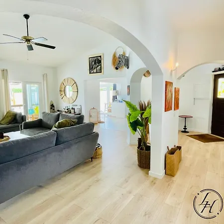 Harmony - Stylish - Pool & Terrace * Портиман