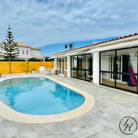 Harmony - Stylish - Pool & Terrace Портиман