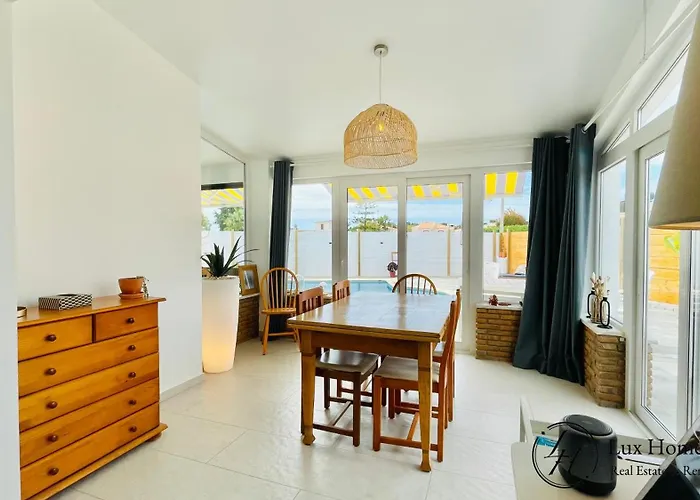 Villa Harmony - Stylish - Pool & Terrace Portimão