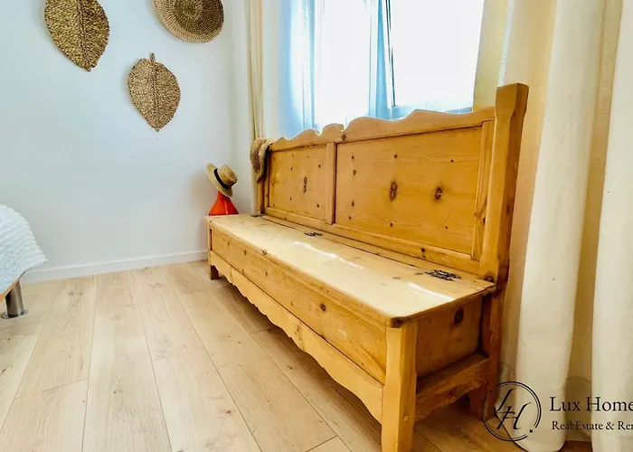 Villa Harmony - Stylish - Pool & Terrace