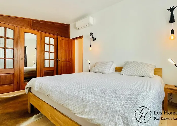 Harmony - Stylish - Pool & Terrace Villa *